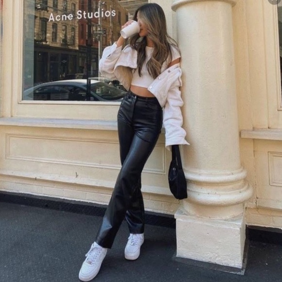 Aritzia Wilfred | Melina Vegan Leather Pants ~ US 8 - Picture 4 of 8